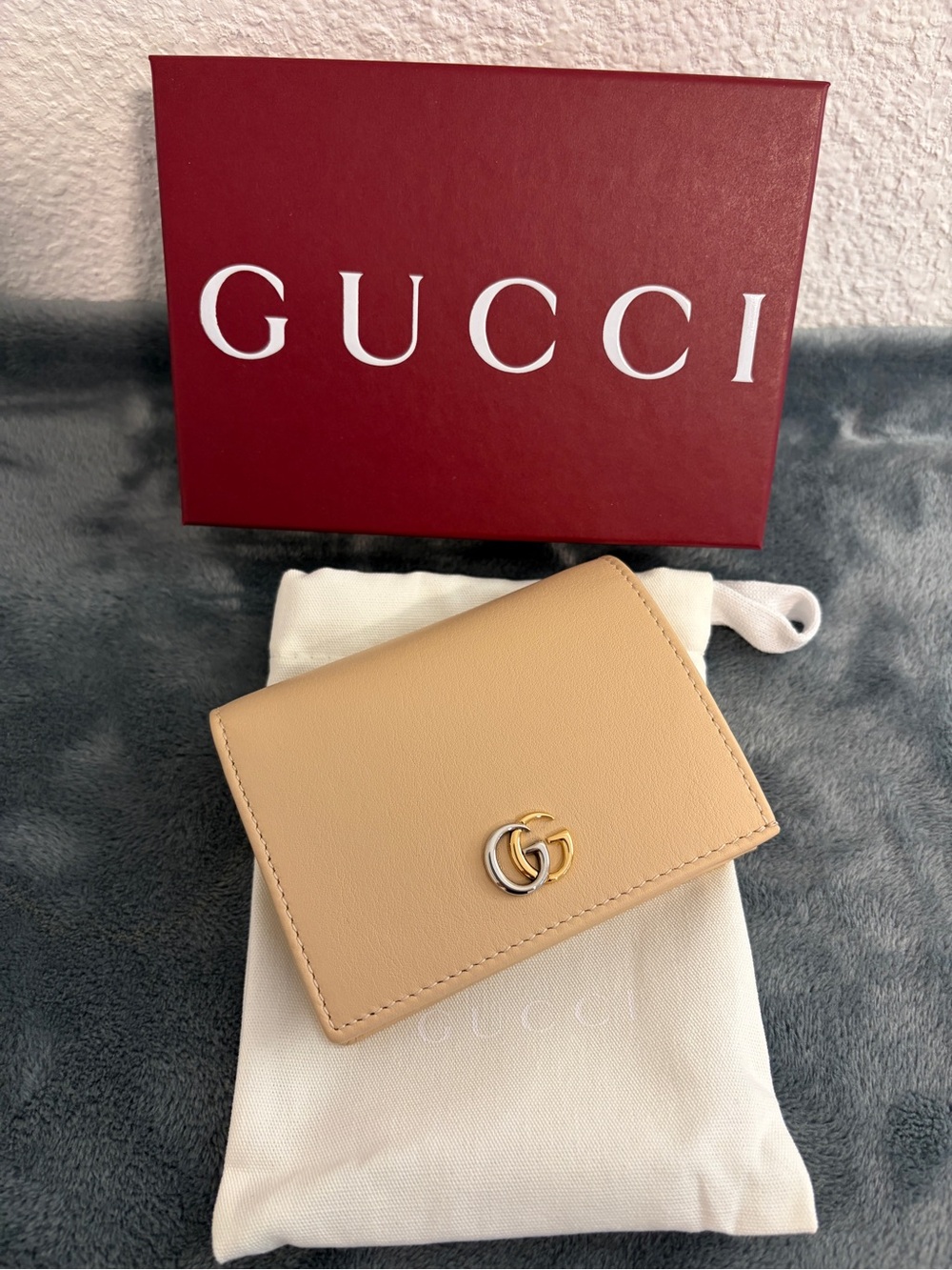 Brand New Gucci GG Petite Marmont Bifold Wallet Light Brown Leather